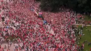 Über 100.000 Fans feiern Norwegens WM-Helden in Oslo