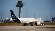 BER-Frust: Warum sich der Flughafen neu erfinden sollte