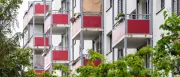 Berliner Abgeordnetenhaus debattiert über Wohnen, Bauen und Verkehr
