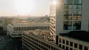 Berliner Fotograf teilt skurrile Sightseeing-Tipps und geht viral