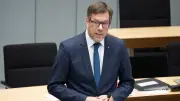 Berliner SPD-Staatssekretär Hochgrebe: Ermittlungen wegen Gewaltvorwürfen