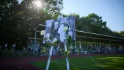 Bewegender Abschied von Bremer Mord-Opfern mit Werder-Legenden