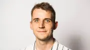 Bill Menzer: Vom Amateurfußball zum Sportfotografen bei BILD