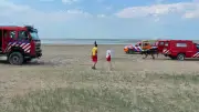 Blitz tötet deutschen Urlauber (60) am Strand von Renesse