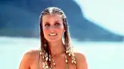 Bo Derek hasst ihre ikonische Strandszene im Gold-Badeanzug