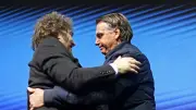 Brasilianische Justiz verbietet Milei Besuch bei Bolsonaro im Hausarrest