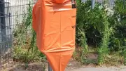 BSR in Charlottenburg-Nord: Mülleimer aus Schutzgründen abgeklebt