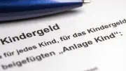 Bundestag beschließt Kindergeld ohne Antrag: Automatische Auszahlung ab 2027