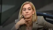 Bundestag billigt Warkens Kassenreform zur Sanierung der GKV