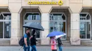 Commerzbank erhöht Bauzinsen: Effektivzins steigt auf 4,00 Prozent