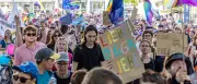 CSD in Cottbus verläuft friedlich: Polizei zieht positive Bilanz