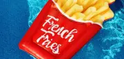 Darf man mit vollem Magen schwimmen? Faktencheck zum Bade-Mythos