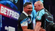 Darts-Weltmeister Gerwyn Price wird mit 41 Jahren Opa