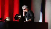 DJ Kavinsky tot in Pariser Wohnung aufgefunden – Todesursache unklar
