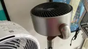 Dreo TurboPoly Fan 508S im Test: Überzeugt mit Luftverteilung und leisem Betrieb
