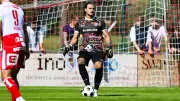 Dynamo-Keeper Schreiber fällt nachts aus dem Bett – Konkurrenzkampf angenommen
