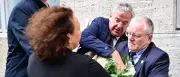 Eklat bei Gedenken an Hitler-Attentat: Handgemenge um AfD-Kranz