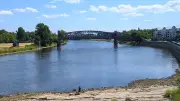 Elbe in Magdeburg droht historisches Niedrigwasser – Schifffahrt betroffen