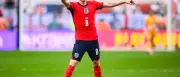 Elliot Anderson wird mit 135 Millionen Euro teuerster englischer Fußballer