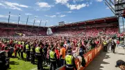 Energie Cottbus: 59.750 Euro Strafe nach Platzsturm – Fans sollen zahlen
