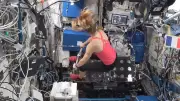 ESA-Astronautin Sophie Adenot trainiert mit neuem Gerät auf der ISS
