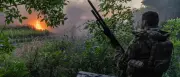 EU erschwert ukrainischen Männern Flucht – F-16 abgestürzt, viele Tote