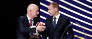 Europa stellt sich gegen Infantinos WM-Pläne: UEFA droht mit Boykott