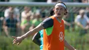 Fabian Reese: „Sehr hart!“ – Wolfsburg-Neuzugang über Anfeindungen und Internet-Rambos