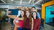 Fachkräfte über TikTok gewinnen: So gelingt Mittelständlern das Social-Media-Recruiting
