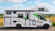 Forster präsentiert günstige Wohnmobile mit acht Schlafplätzen