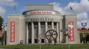 Freibad am Rosa-Luxemburg-Platz: 30.000 Euro für Rettungsschwimmer