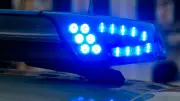 Geisterfahrerin verursacht Frontalcrash auf A45: Zwei Tote, drei Kinder schwer verletzt
