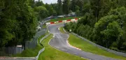 Gericht: Richtgeschwindigkeit 130 gilt auch auf Nürburgring-Nordschleife