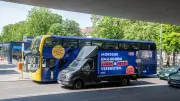 Gericht zwingt BVG: „Nius“-Werbung muss weiterlaufen