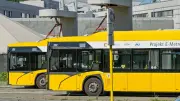 Gericht zwingt BVG: Werbung für Nius-Portal muss weiterlaufen