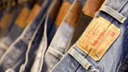 Geschäftszahlen-Newsblog: Levi Strauss hebt Prognose, Foxconn übertrifft Erwartungen