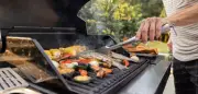 Grillzubehör für Fisch und Feines: Drei Gadgets im Test