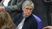 Grünen-Fraktionschefin fordert neue Debatte über Leihmutterschaft