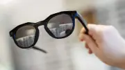 Hamburger Linke fordert Verbot von Smart Glasses in Schwimmbädern