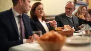 Hamburgs CDU-Chef Thering gratuliert herzlich neuer Generalsekretärin Hoppermann