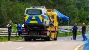 Hanau: Polizeiauto erfasst Fußgänger – Mann stirbt noch an Unfallstelle