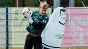 Hannover 96 verpflichtet neuen Torwart als Nummer 1