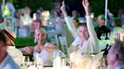 Heidi Beckenbauer strahlt wieder: Charity-Event in Deggendorf