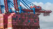 HHLA senkt Gewinnprognose: Containerumschlag schwächer als erwartet
