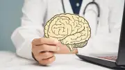 Hirntumor-Therapie: Neurologe über Impfung und neue Ansätze