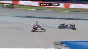 Horror-Crash bei MotoGP: Bezzecchi stürzt mit 140 km/h am Sachsenring