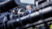 Innenminister Dobrindt stuft Bedrohungslage hoch – Anschläge jederzeit möglich