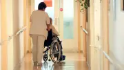 INSA-Umfrage: Mehrheit der Deutschen hat Angst vor Pflege-Rechnung