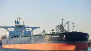 Iran beschießt Tanker in der Straße von Hormus: Ein Toter