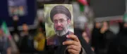 Irans Führer Modschtaba Chamenei schwört Rache für Tod seines Vaters